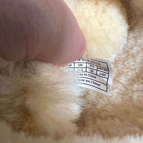 UGG Australia Womens Classic Tall 5815 Chestnut Boots Size 7 EU 38 - Picture 11 of 13